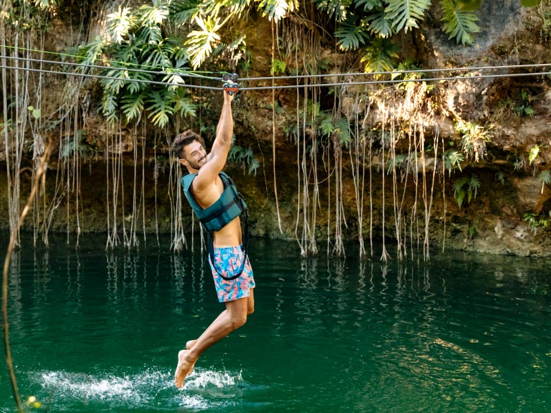 xcaret logo